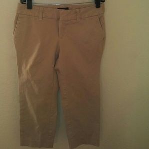 Gap hip slung fit Capri pant size 2 beige